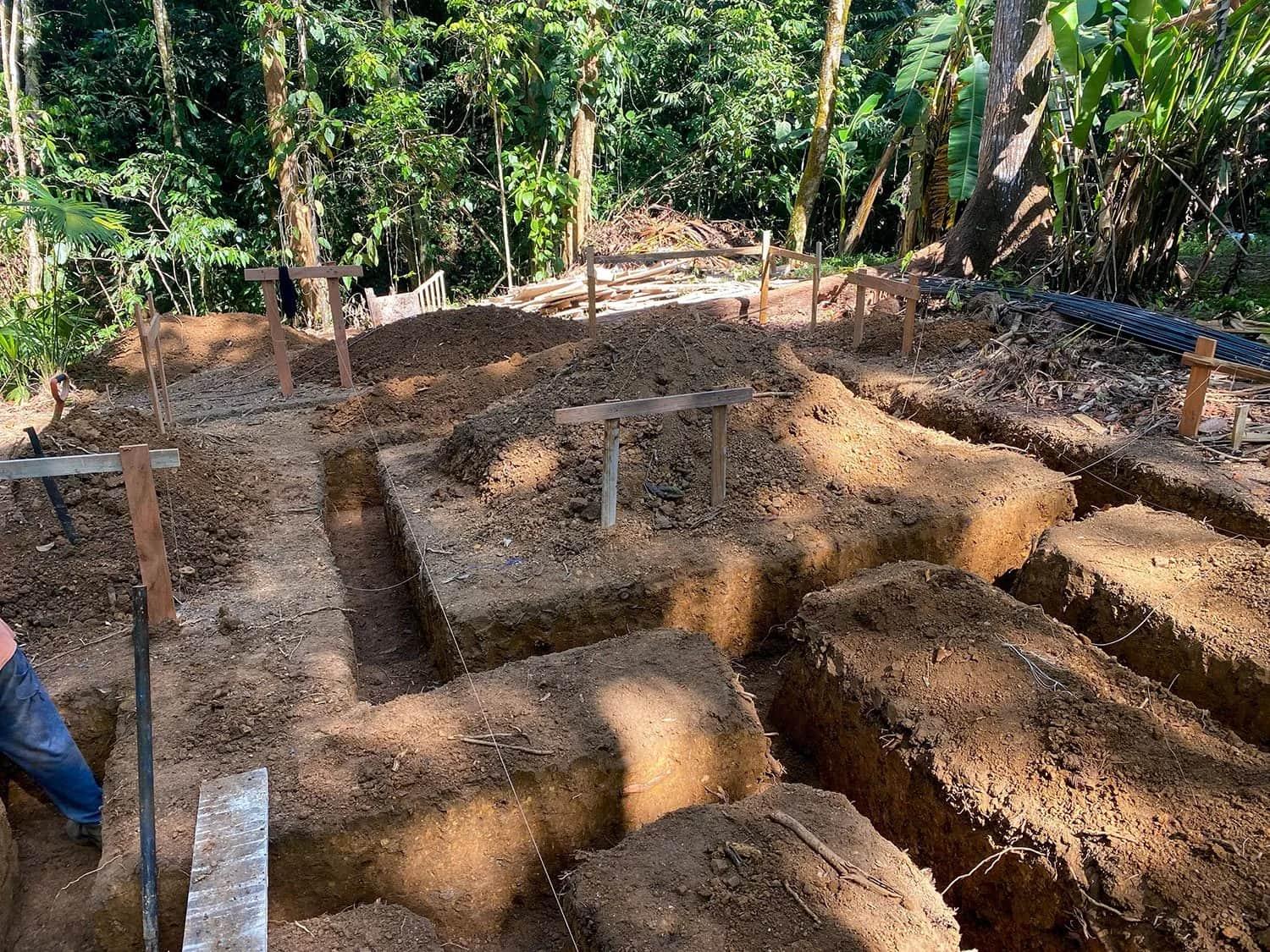 Digging Foundation & Footers for Bohorica Project, photo 2