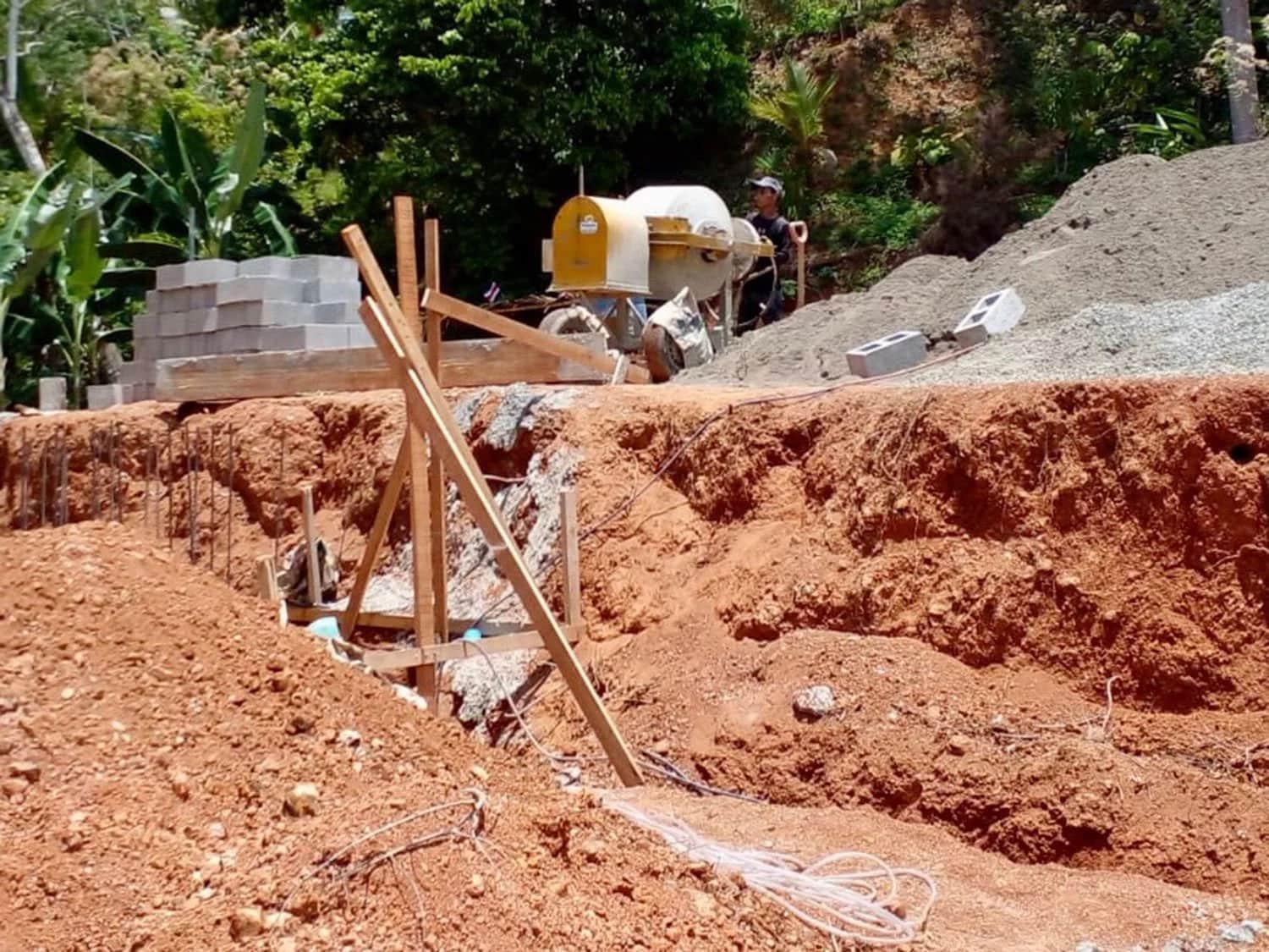 Building the Infinity Pool Foundation at Casa Cavu, photo 8