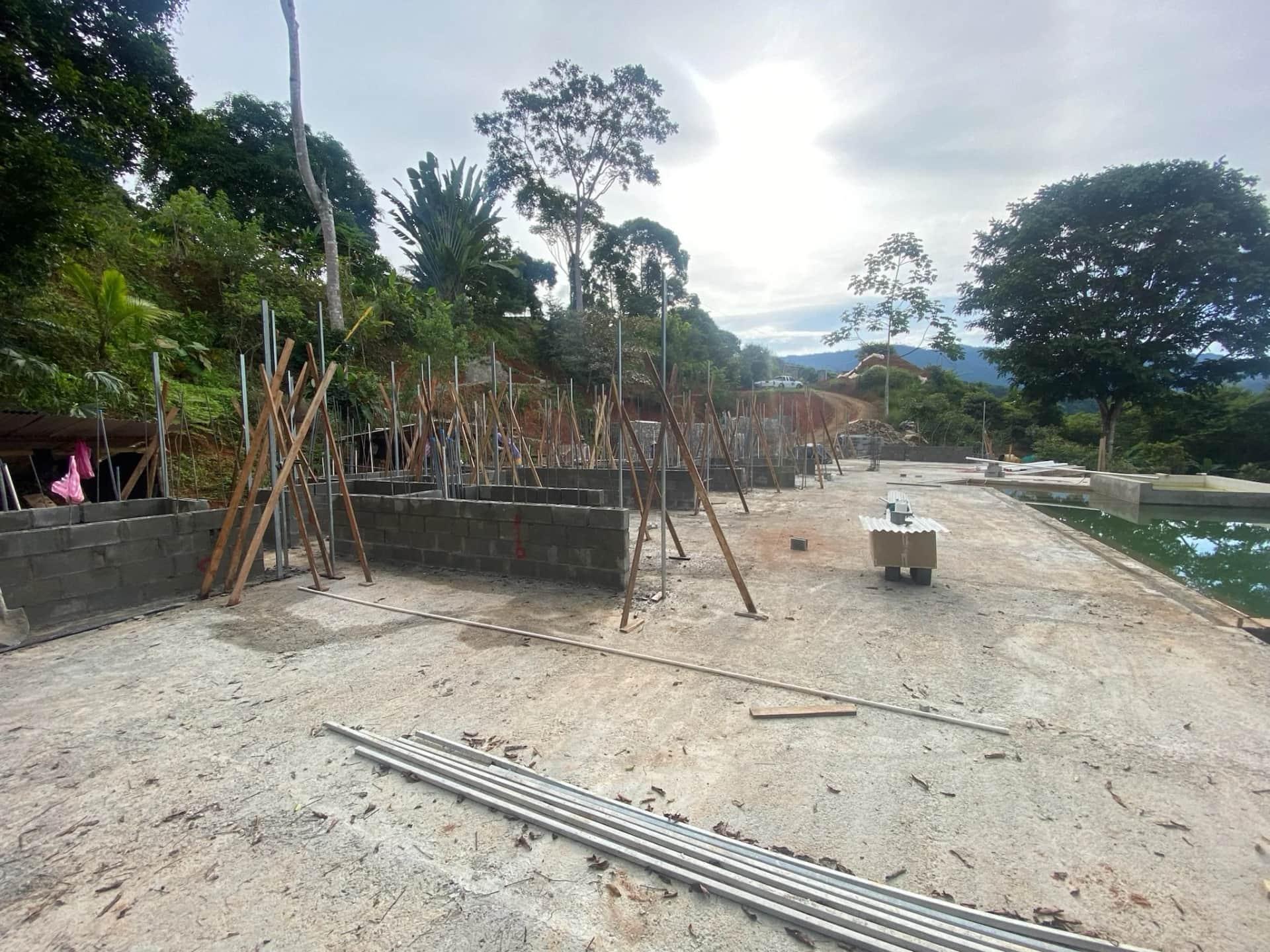 Construction of Concrete Walls - Casa Cavu, photo 6