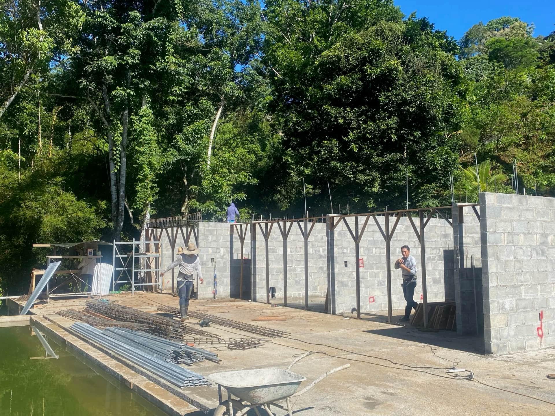 Headers, Columns & Crown Beam Installation - Casa Cavu, photo 4