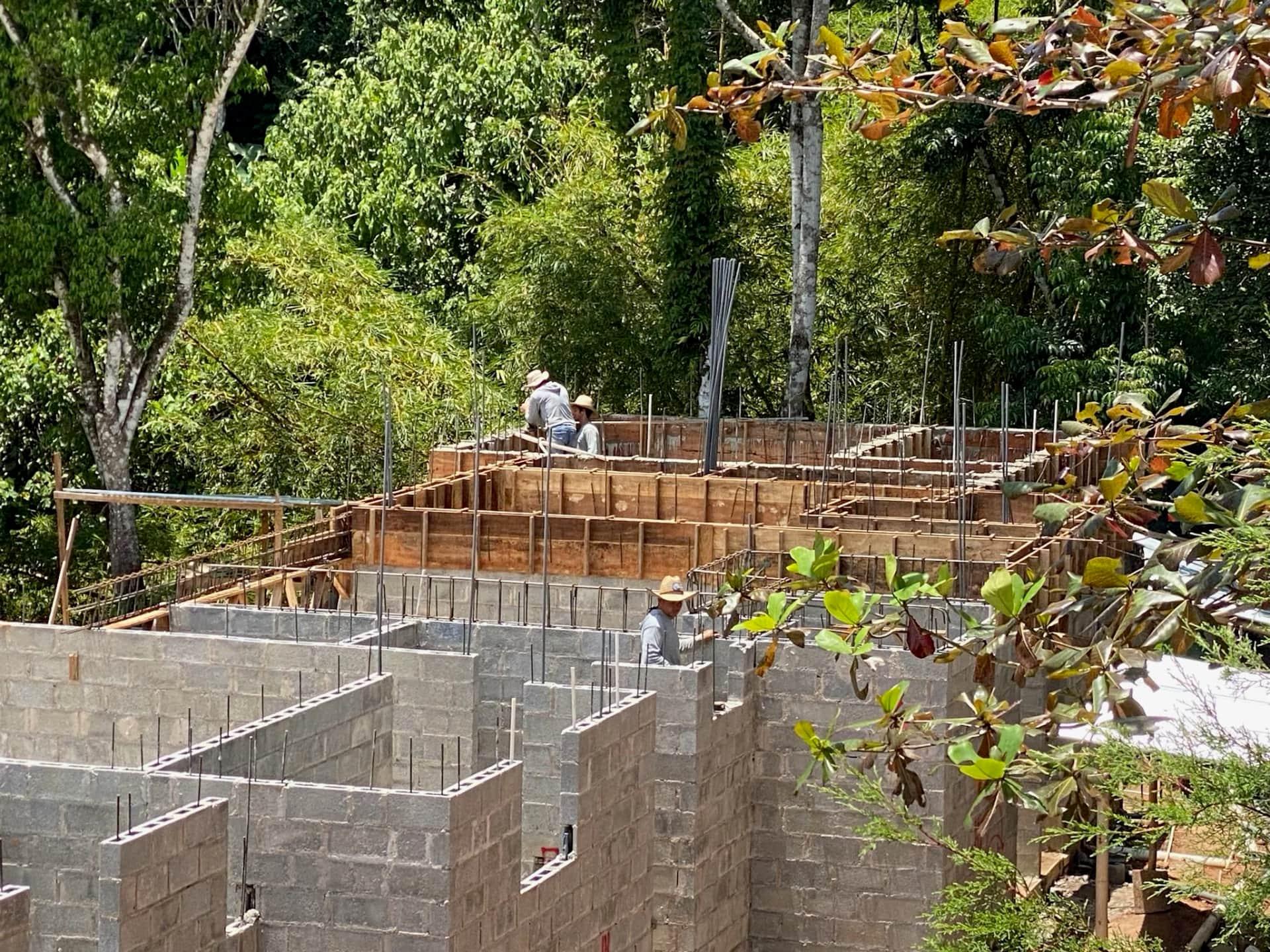 Headers, Columns & Crown Beam Installation - Casa Cavu, photo 6
