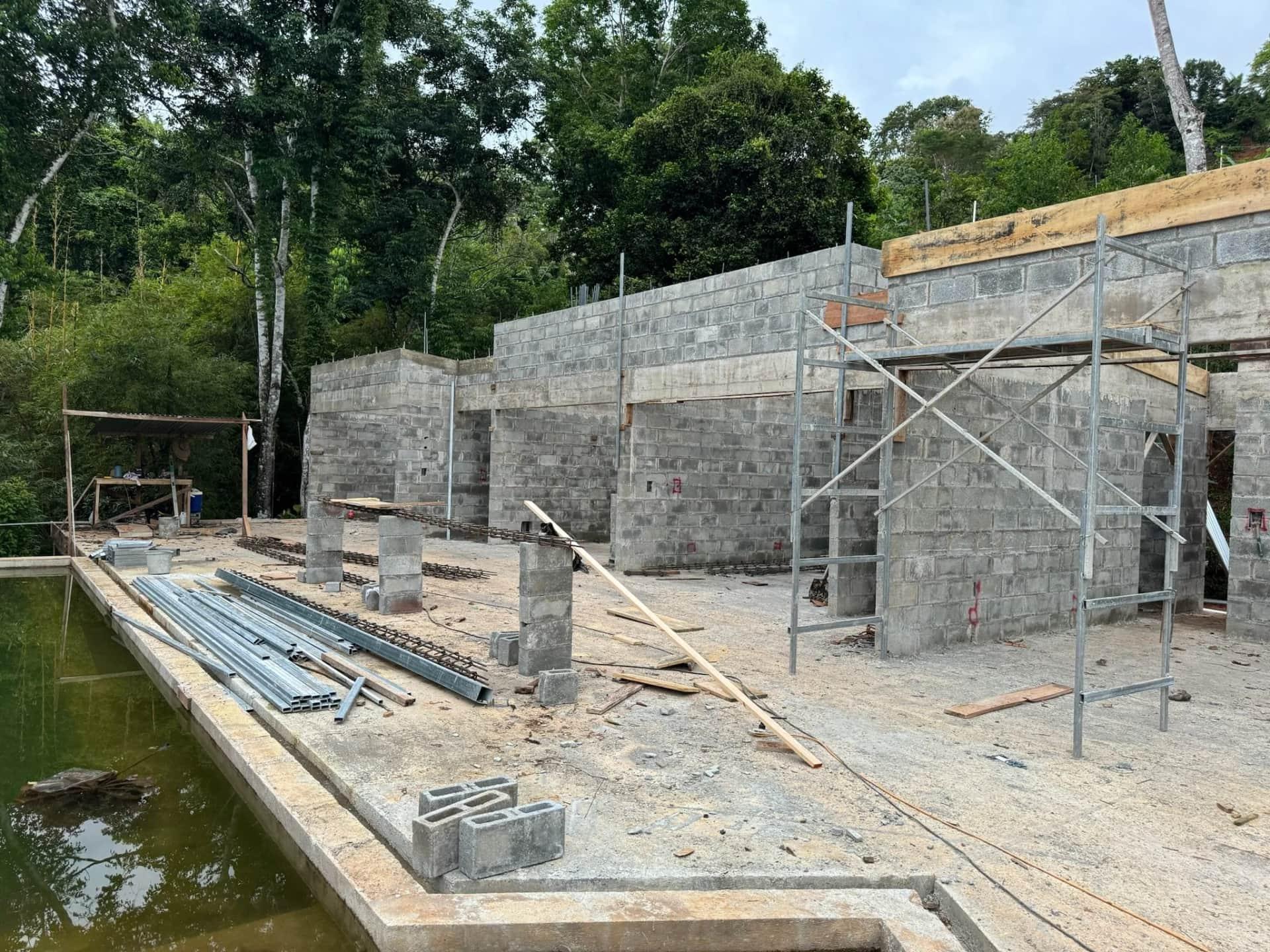 Headers, Columns & Crown Beam Installation - Casa Cavu, photo 13