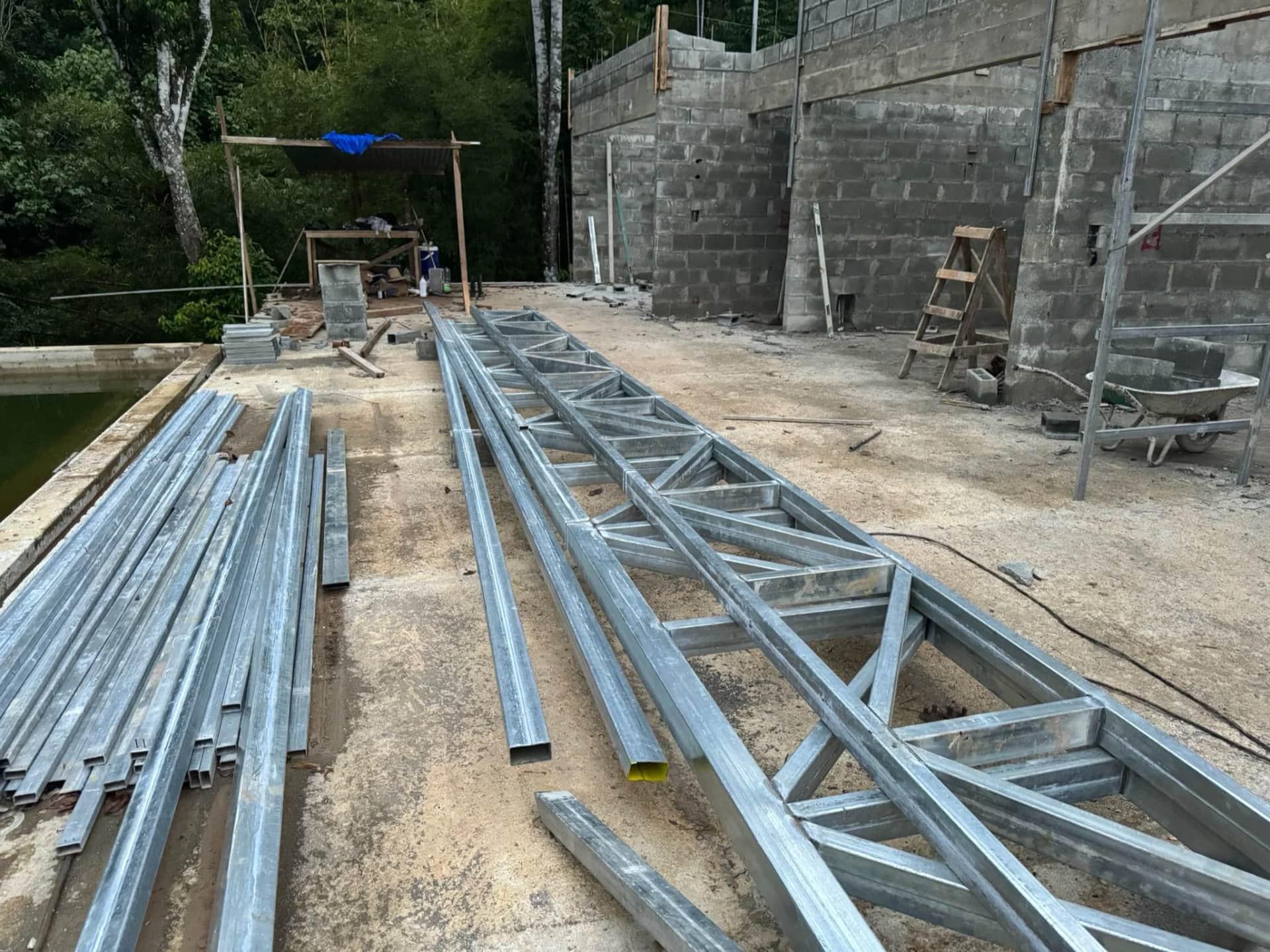 Headers, Columns & Crown Beam Installation - Casa Cavu, photo 9