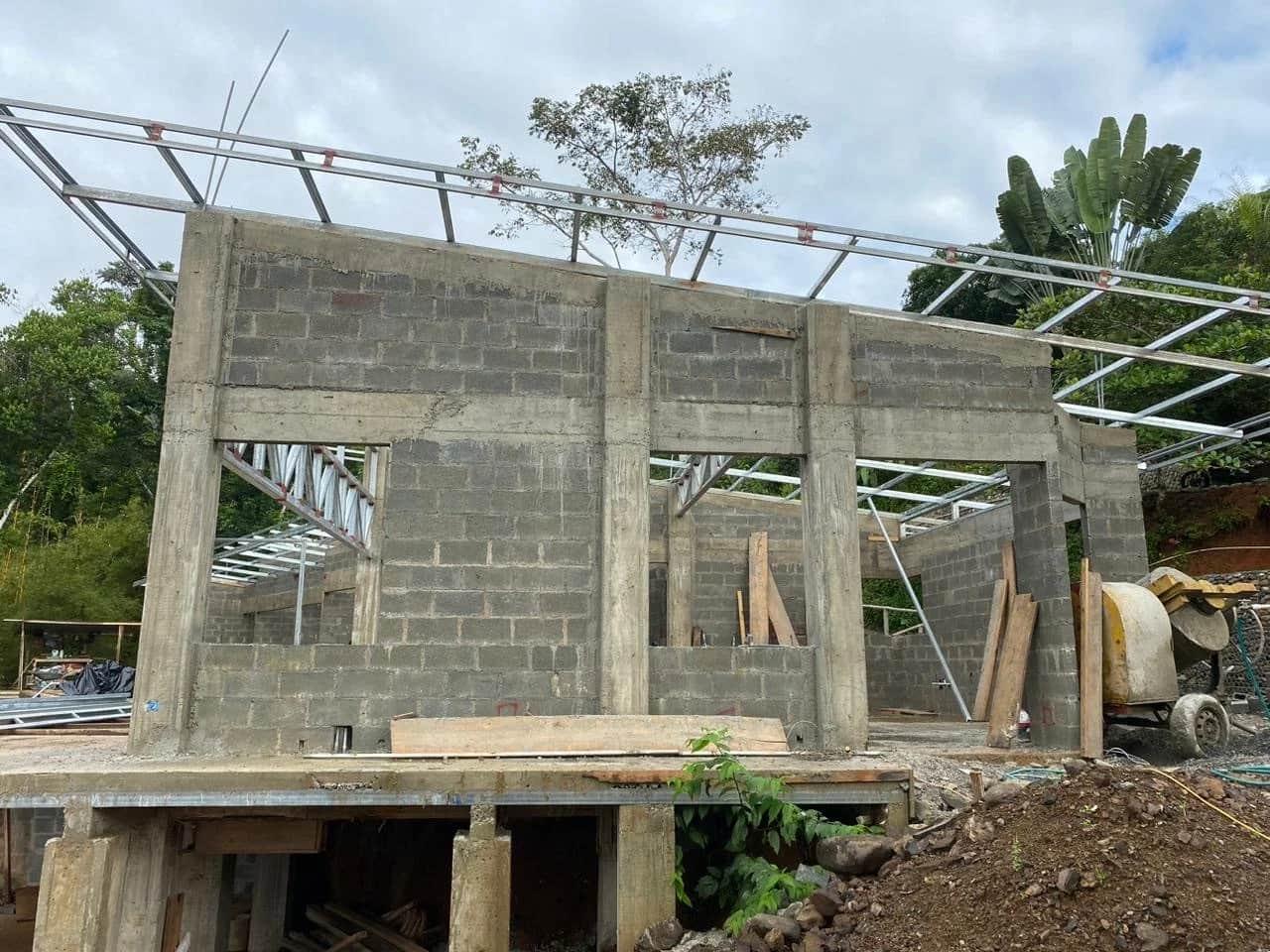 Roof Beams and Insulation - Casa Cavu, photo 6