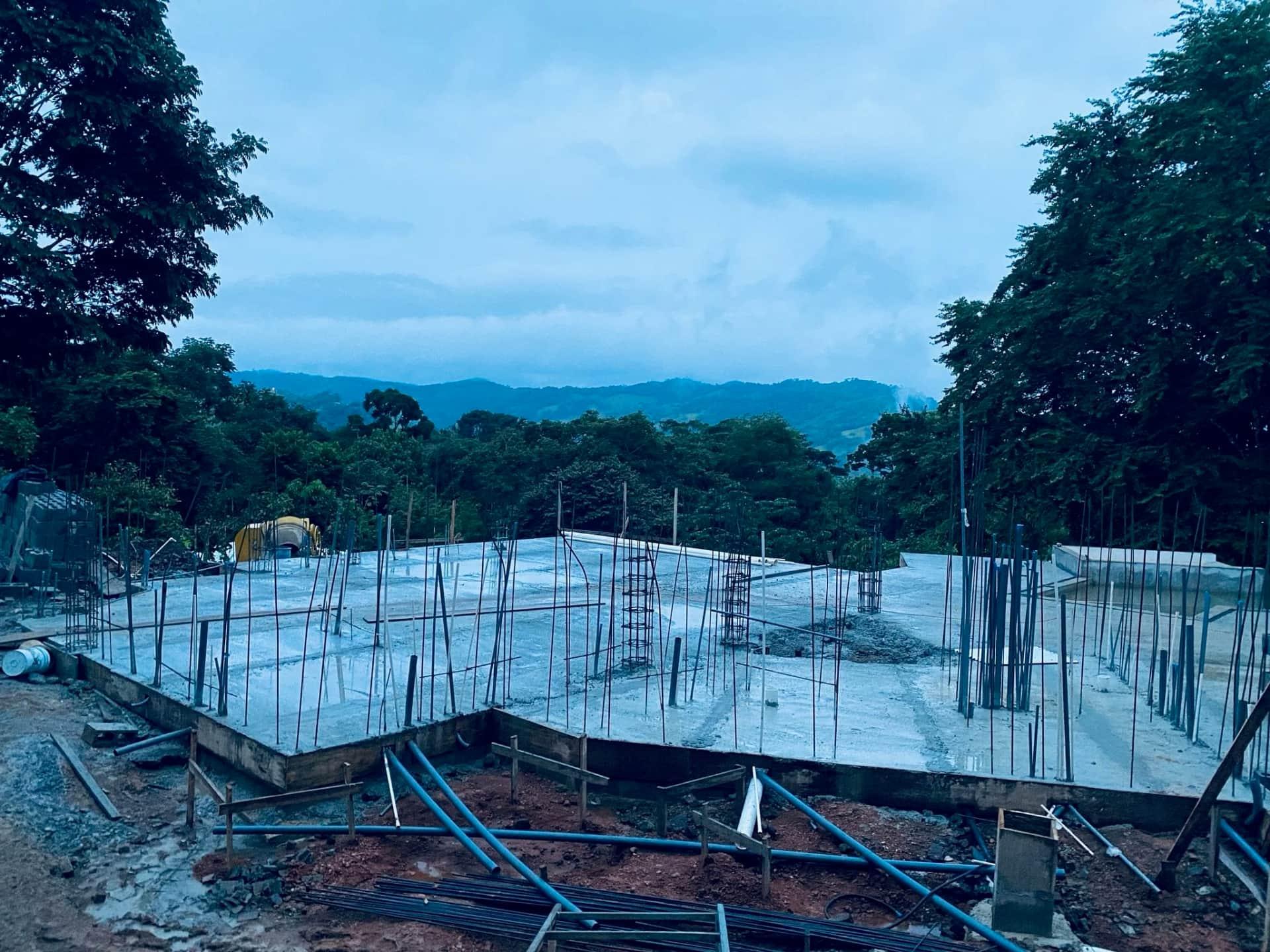 Hand Poured Concrete Slab - Casa Cavu