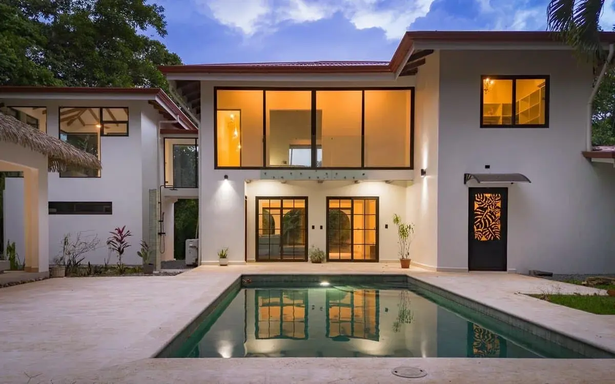 4.2 Acres — 2-Bedroom Modern Tropical Home with Private Pool, Solar Power & Covered Patio | Ojochal property photo 2 in Costa Rica