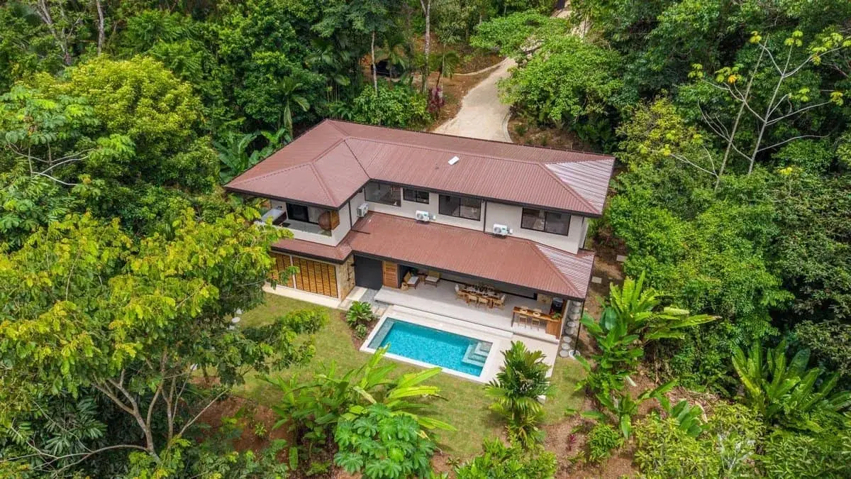 5 Acres — 3-Bedroom Luxury Jungle Home with Natural Stream, Saltwater Pool & Walking Trail | Ojochal property photo 5 in Costa Rica