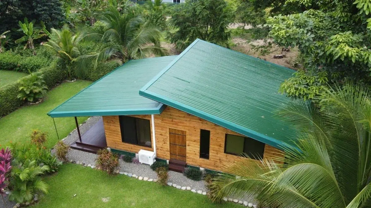 0.12 Acres — 2-Bedroom Turn-Key Coastal Home, Walk to Whale's Tail Beach | Uvita property photo 2 in Costa Rica