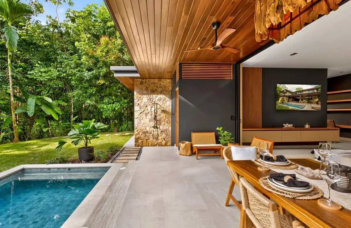 5 Acres — 3-Bedroom Luxury Jungle Home with Natural Stream, Saltwater Pool & Walking Trail | Ojochal property photo 2 in Costa Rica