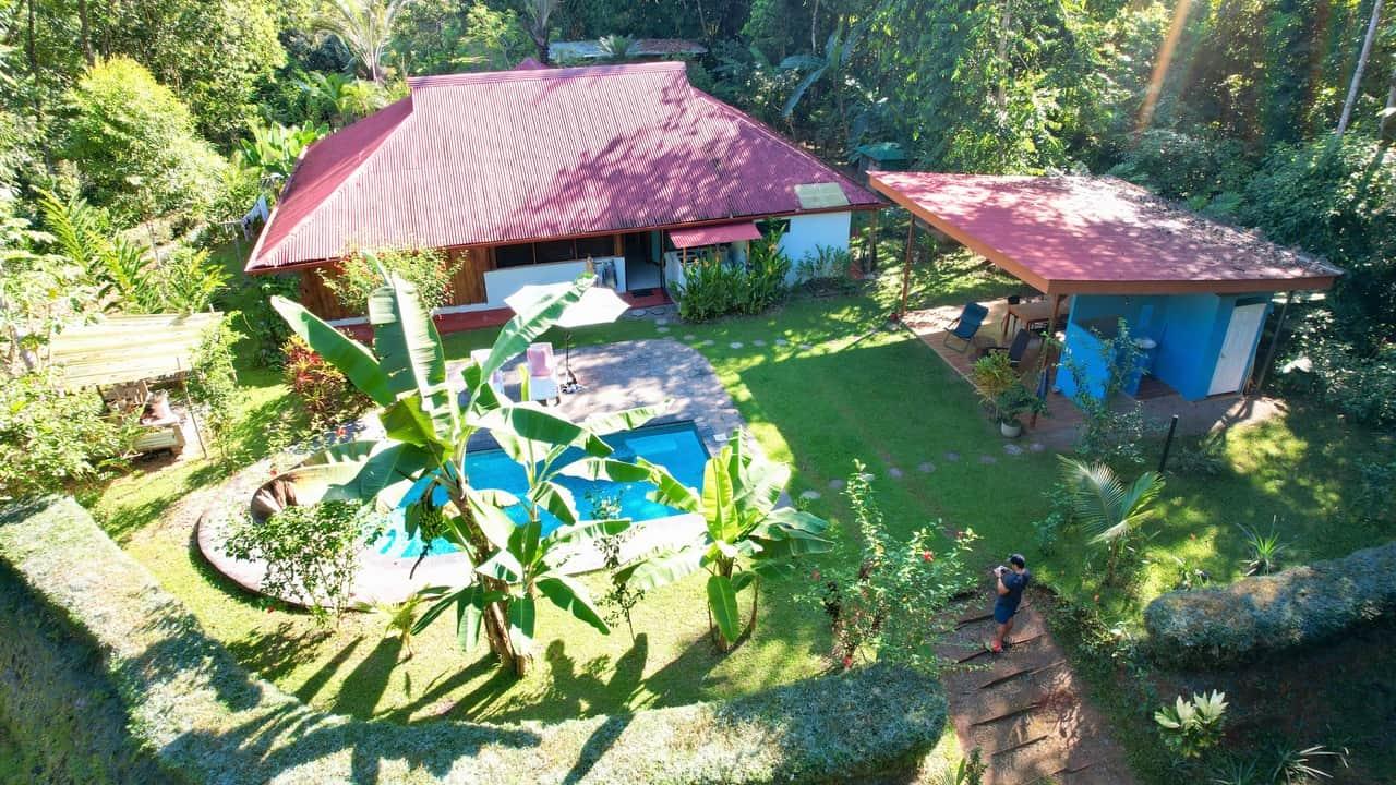 Private Dominical Retreat: Main Home, Guest House and Rancho