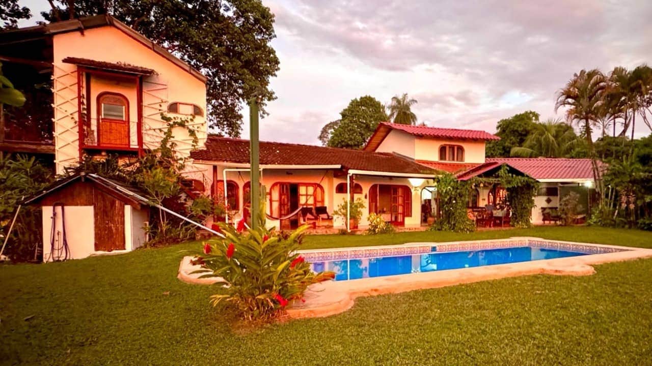 Iconic Ocean View Estate in Ojochal with 2 Guest Houses in Ojochal, Puntarenas, Costa Rica