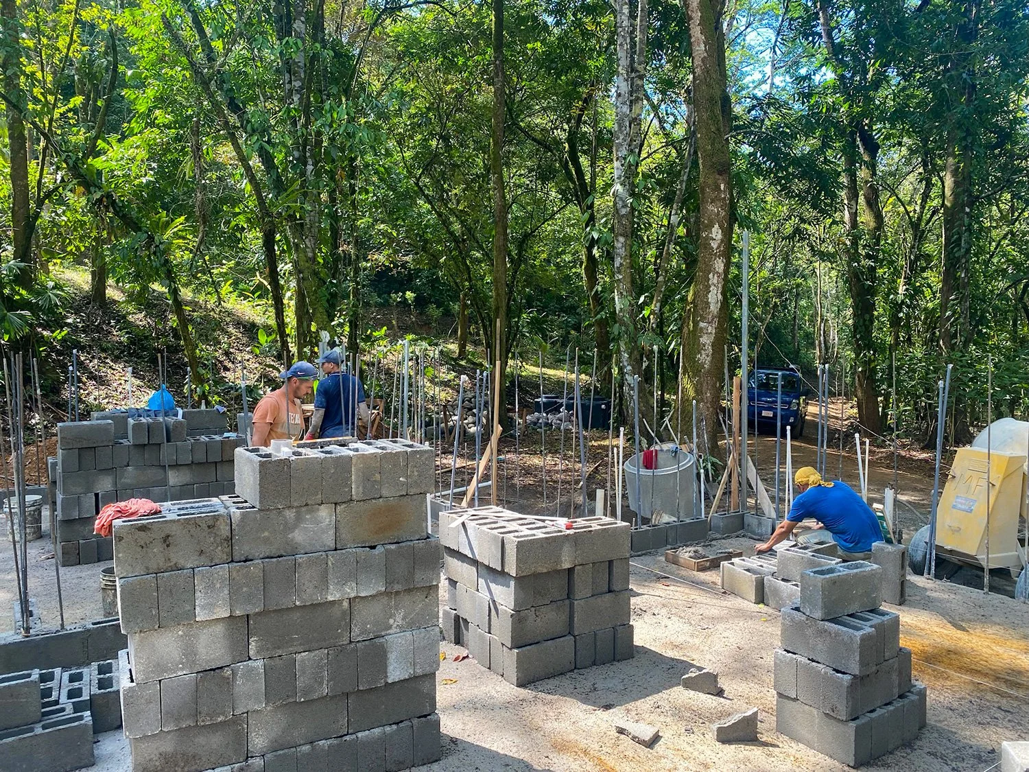 Building Concrete Block Walls & Headers, Bohorica Project, photo 9