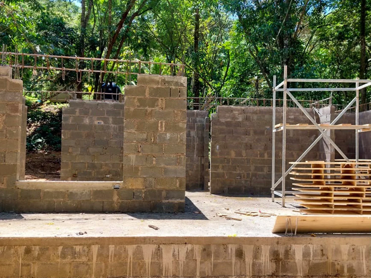 Building Concrete Block Walls & Headers, Bohorica Project, photo 18
