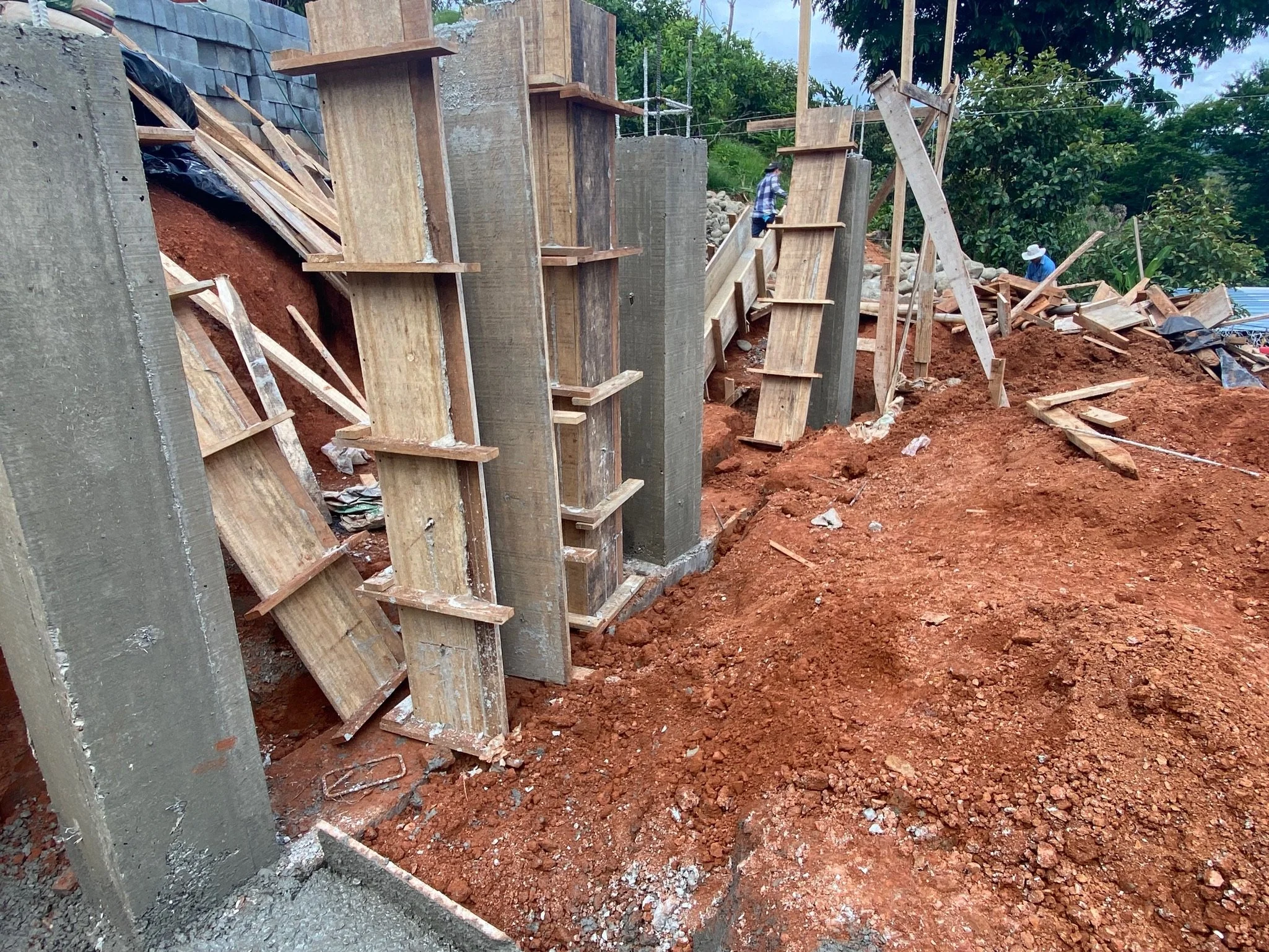 Concrete support columns and mechanical room construction, photo 11