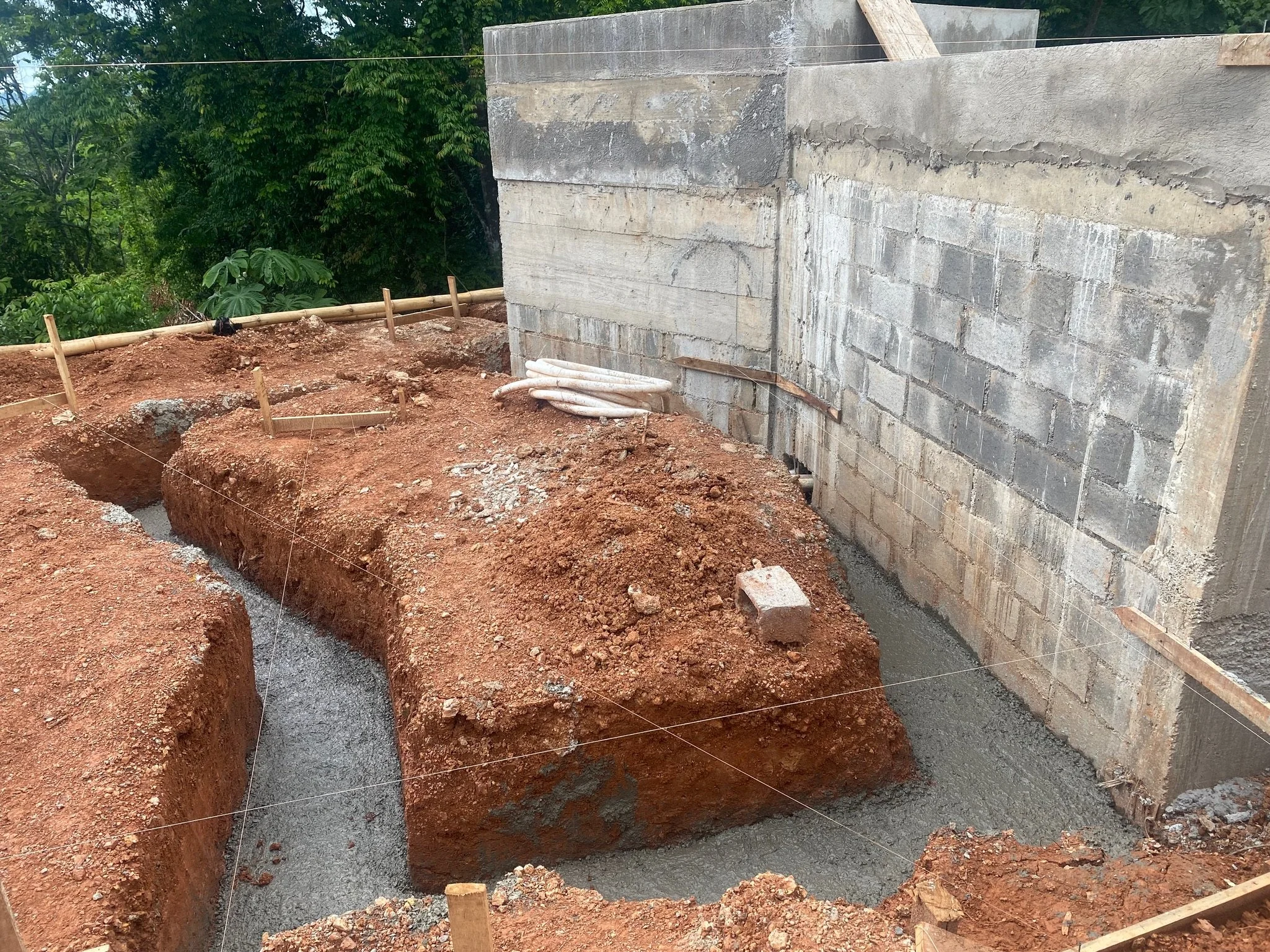 Concrete support columns and mechanical room construction, photo 14
