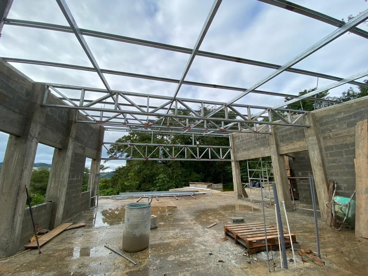 Roof Beams and Insulation - Casa Cavu, photo 8